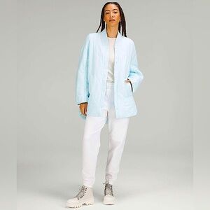 Lululemon Quilted Light Insulation Jacket coat 
Powder Blue Size 8 NWT